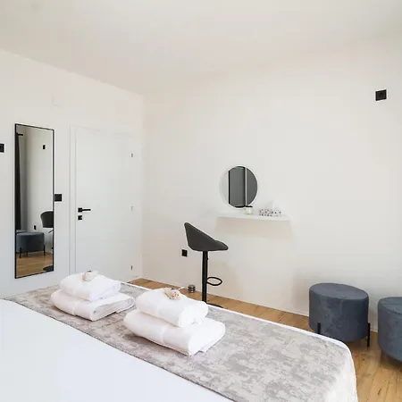 1 Bedroom In Hvar شقة
