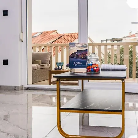Apartment 1 Bedroom Stunning In Hvar