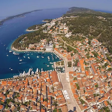 1 Bedroom Stunning In Hvar Apartment Hvar Town