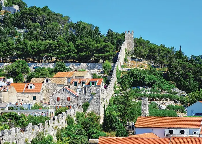 Apartment 1 Bedroom In Hvar *
